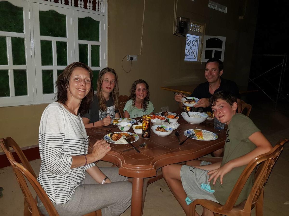 Nilaveli Beach Rooms Esterno foto